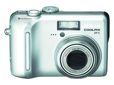 ���U��j NIKON Coolpix-P1 �j��