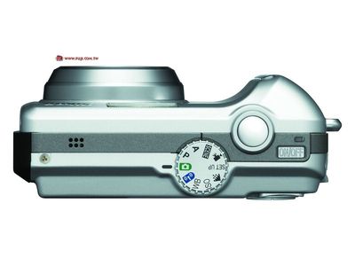 ���U��j NIKON Coolpix-P1 �j��