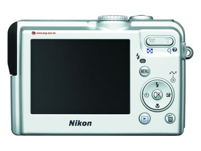 ���U��j NIKON Coolpix-P1 �j��