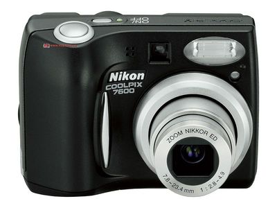 ���U��j NIKON Coolpix-7600  �j��