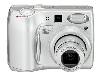 ���U��j NIKON Coolpix-7600  �j��
