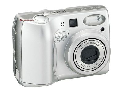 ���U��j NIKON Coolpix-7600  �j��