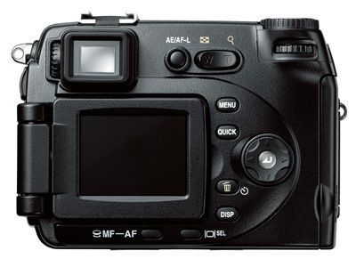���U��j NIKON Coolpix-8400 �j��