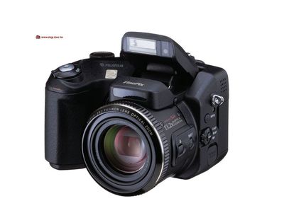 ���U��j FUJIFILM Finepix-S20PRO �h���׷Ӥ�