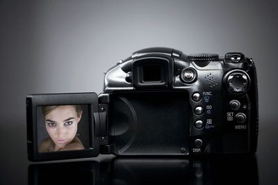 ���U��j CANON PowerShot-S3IS �Ʀ�۾����~�Ӥ�