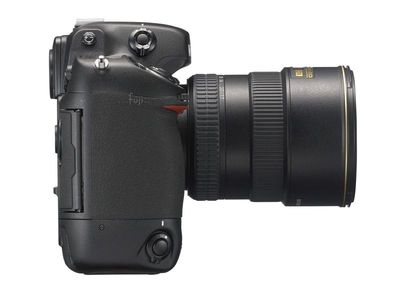 Uj NIKON  D2Xs tjiӤ
