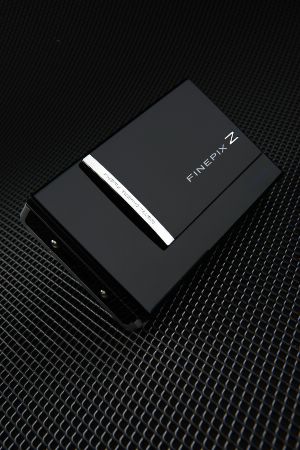 ���U��j FUJIFILM FinePix-Z200fb ���~�Ӥ�