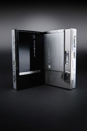 ���U��j FUJIFILM FinePix-Z200fb ���~�Ӥ�