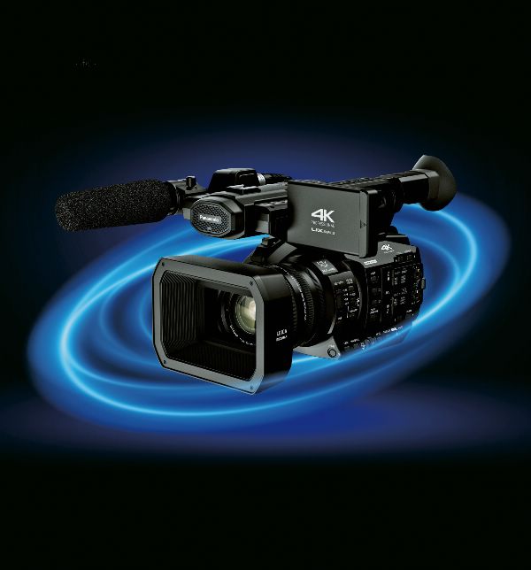 按下放大 Panasonic松下AG-UX90專業級4K手持型攝錄影機 產品照片